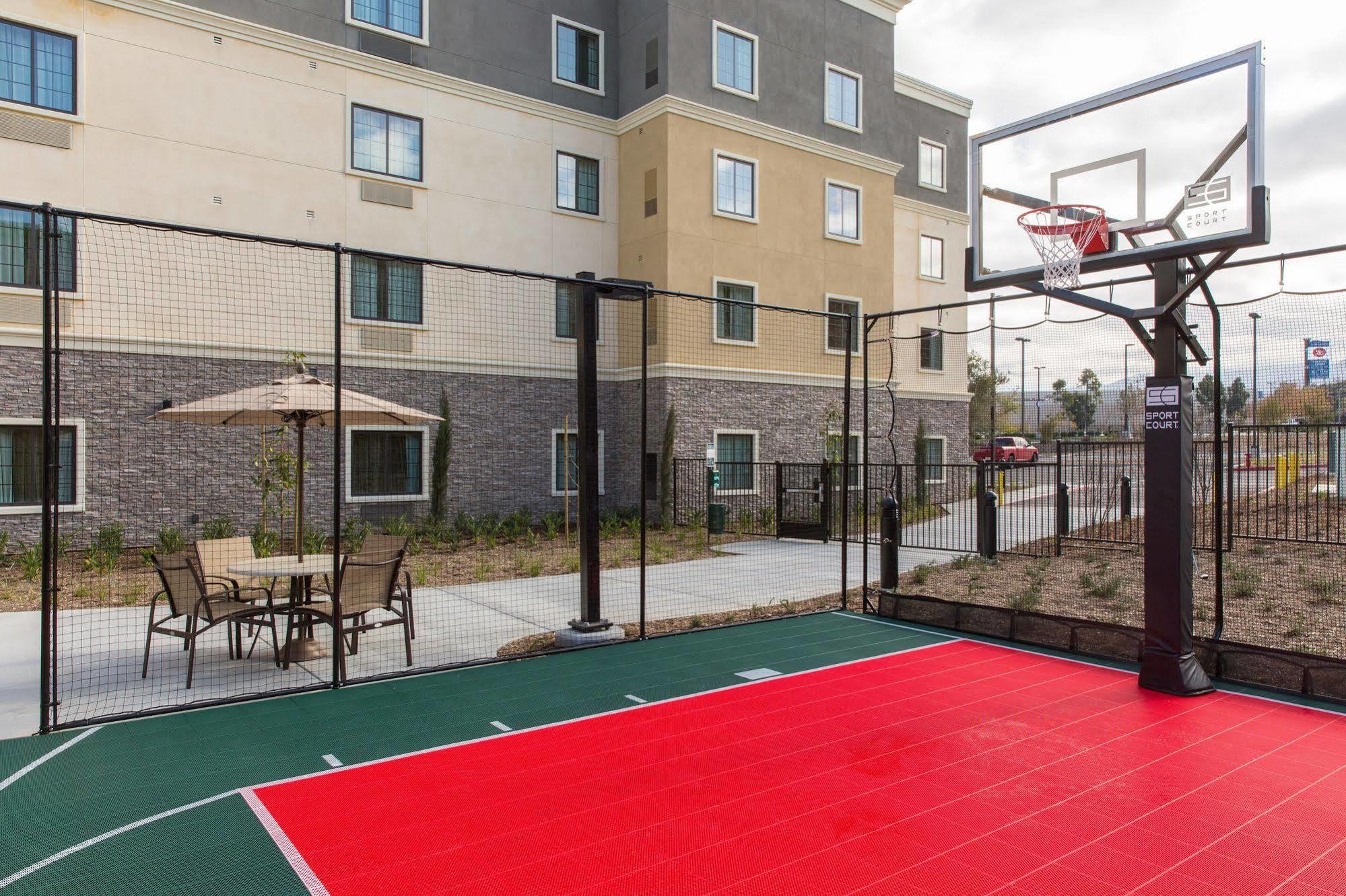 Staybridge Suites Corona South By Ihg Zewnętrze zdjęcie